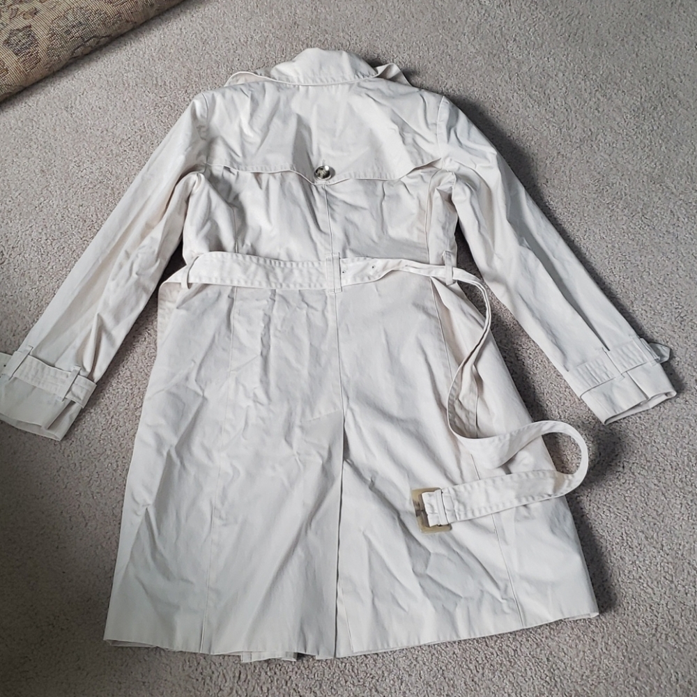 London Fog Trench Coat - Picture 4 of 4